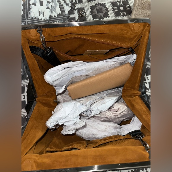 Patricia Nash Serafina Black Kisslock - Picture 4 of 5